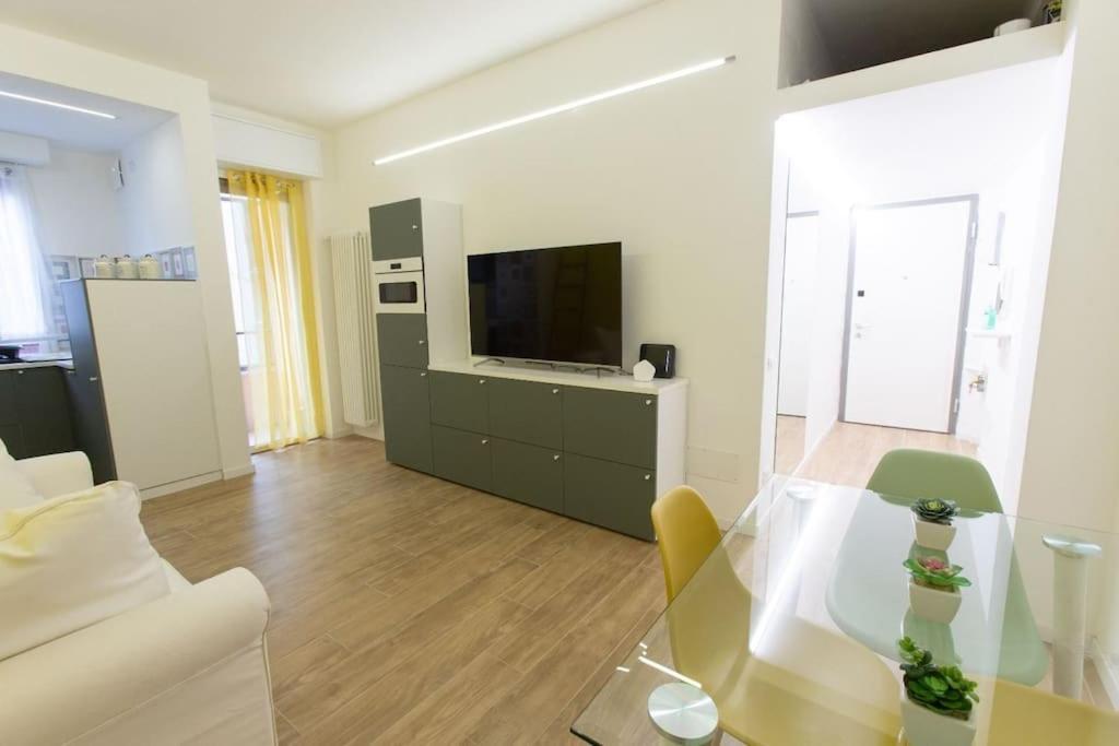Smile Home Milano Esterno foto